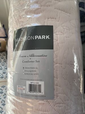 Madison Park Arya Embroidered Medallion Faux Fur Ultra Plush Twin/Twin XL Set-image