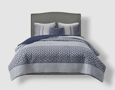 Madison Park Blue Bennett Reversible Jacquard 4-Pc Coverlet Set, King/Cal King-image
