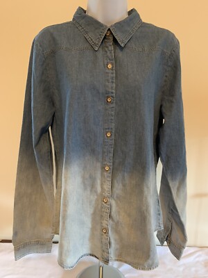 PRETTY REBELLIOUS Women's Size Large Navy Dip Dye Chambray Shirt. New with Tags-image