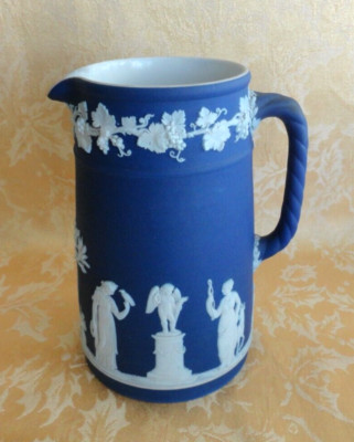 ANTIQUE WEDGWOOD 