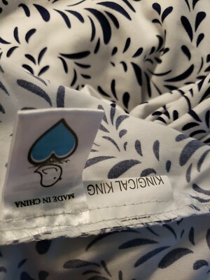 Duvet Cover Set  Pillow Shams Leaves on Vines Cali King 3 Pieces -image