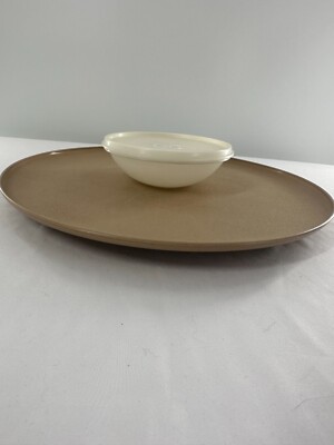 Vintage Tupperware Chip Dip-N-Serve Tray & Bowl # 492 Almond.-image