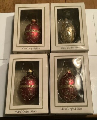 Designers Studio Hand Crafted  Glass Ornament NOS 4 eggs 3 red/1 gold w/glitter-image