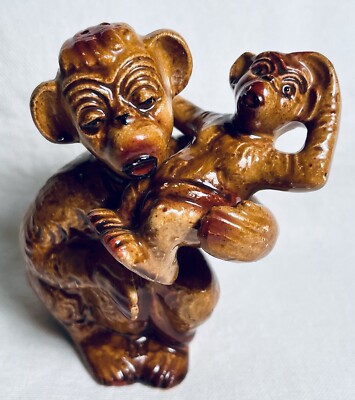 Vintage Ceramic Arts Studio Mother & Baby Monkey Gorilla Salt & Pepper Shakers-image
