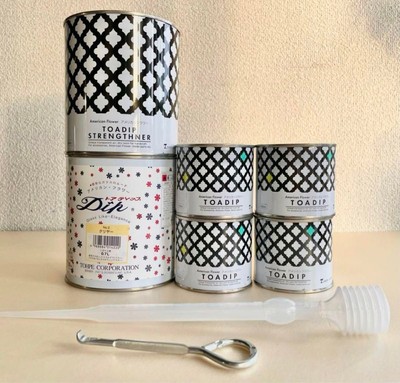 Set of 1 can of oil based strainer   1 can of large dip liquid   4 small cans of-image