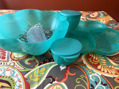 Tupperware Chip N Dip Bowl Set 24 Cup Open House Style Green-image