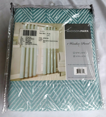 Madison Park Grommet Hayden Jacquard Chevron Single Panel 50x95 in. Seafoam Blue-image