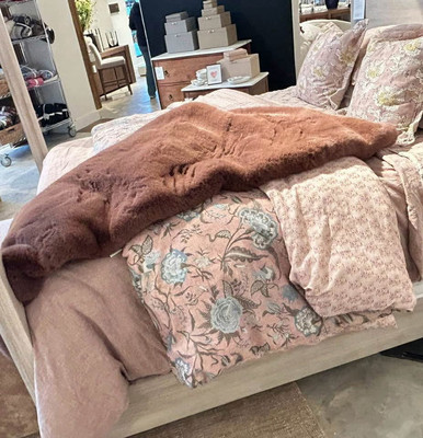 NEW Pottery Barn Ella Reversible Duvet Cover Full/Queen & 2  Standard Shams-image