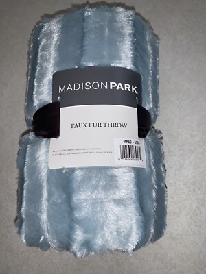 Madison Park Throw Blanket Faux Fur Soft Reversible Blue NWT-image