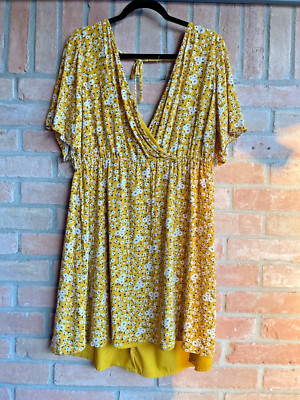 DIP - Mustard Country Floral Vibe Deep V Hilo Dress - Sz. L-image