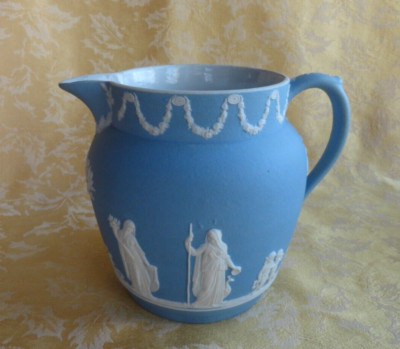 LARGE ANTIQUE WEDGWOOD 