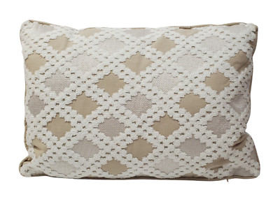 MADISON PARK SIGNATURE Decorative Rectangular Pillow 19