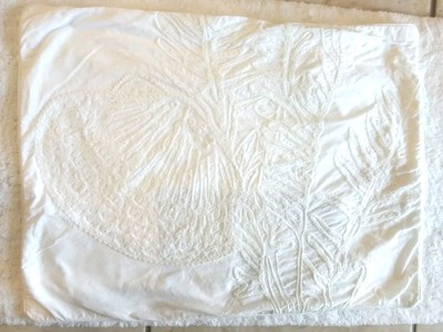 Pottery Barn Cotton Embroidered Textured Standard Sham 1  Pillow Cover  White -image