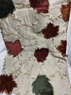 MAX STUDIO HOME TABLE TOPPER 36 X 36 LEAVES  100% POLYESTER  NIP-image