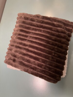 POTTERY BARN Ridgeline Sherpa Back Pillow Cover 20x20