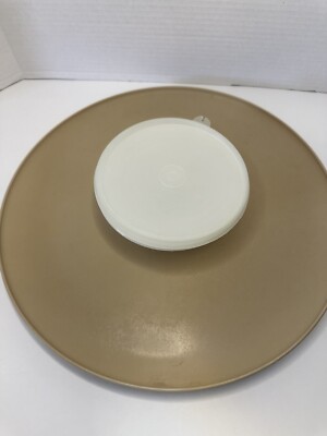 Tupperware Vintage 3 Piece Dip-n-Serve Chip and Dip Veggie Tray Bowl with Lid-image