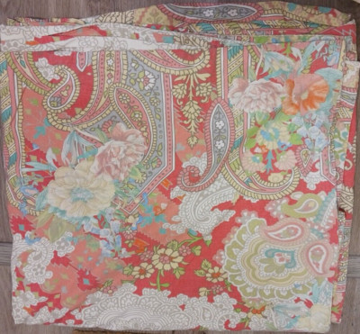 POTTERY BARN Floral Paisley Queen duvet-image