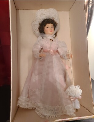 Effanbee vintage 1986 Little Old New York Collection - Madison Park #7303 doll-image