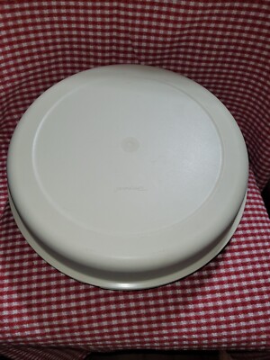Vtg Tupperware Divided Veggie/Fruit/Dip Snack Party Tray 1665-2 With Lid 1666-2-image