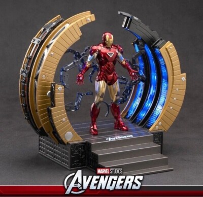ZD Toys Iron Man Suit-Up Gantry Mark VI Avengers 1/10 Scale Marvel *NEW*-image