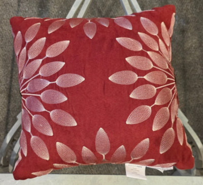 Madison Park Red Decorative Throw Pillow 18