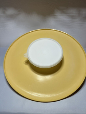 Vintage Tupperware Chip Dip-N-Serve Tray & Bowl # 492 Almond-image