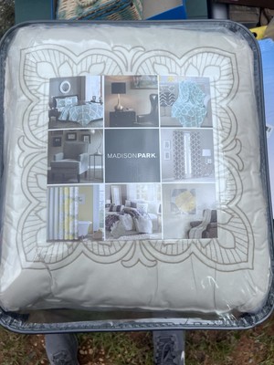 Madison Park Tuscany 6 Piece Reversible Scalloped Edge Daybed Cover Set-image