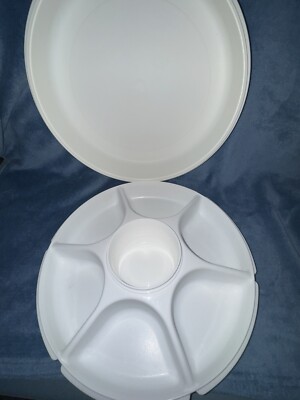 Vtg Tupperware Divided Veggie Fruit & Dip Serving Tray 1665-2 w/ Lid & Dip Bowl-image
