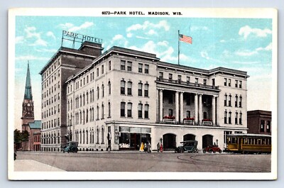 Postcard WI Madison Park Hotel Exterior Trolley Old Cars c. 1920s Unposted I348-image
