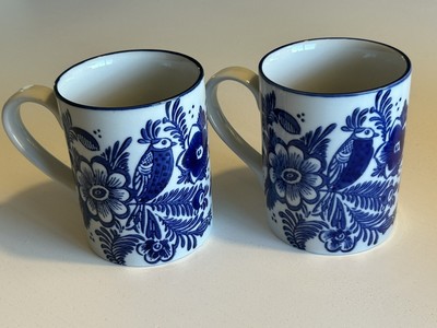 Pottery Barn Elsie - White with Blue Bird Set of 2 Mugs-image