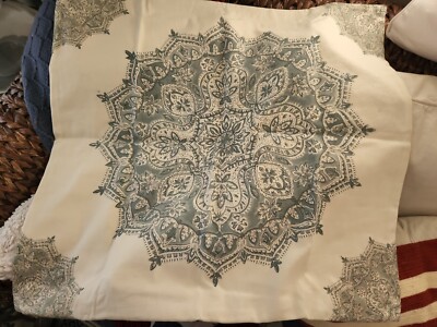 Pottery Barn Erica  Medallion 24