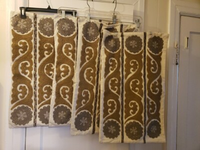 Set of 4 Pottery Barn Suzani Embroided Standard Pillow Covers Shams Beige Taupe-image