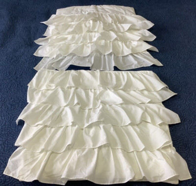 POTTERY BARN PB TEEN 2 White cotton Ruffled EURO shams-image