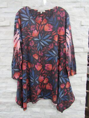 NEW Jess & Jane Floral Embellished Paillettes Dipped Hem Tunic Top Tee L-image