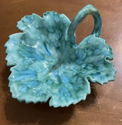 Vintage Green Glazed Leaf Shaped Studio Pottery Dish Bowl 1965 MM-image
