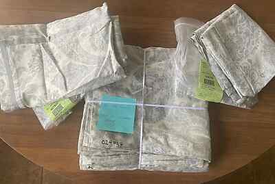 Pottery Barn Samantha Damask Sateen F/Q Duvet & 2 Standard & 2 Euro Shams, Blue-image