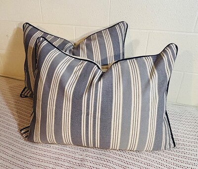 Madison Park Signature Farmhouse Throw Pillows Woven Jacquard Striped Navy Ivory-image