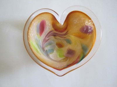 Glass Eye Studio Art Glass Heart Trinket Dish Made in USA-image
