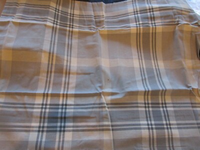 1 Pottery Barn Arthur Plaid  standard sham New wo tag-image