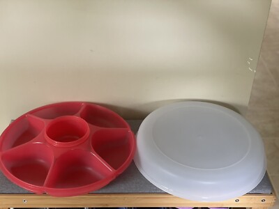 Tupperware Serving Party Tray Container #1665-1 Red With Clear Lid #1666D-1-image