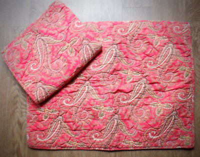 Pottery Barn Mira Anibel Quilted Red Paisley Standard  Pillow Shams (2) ~ VGUC-image