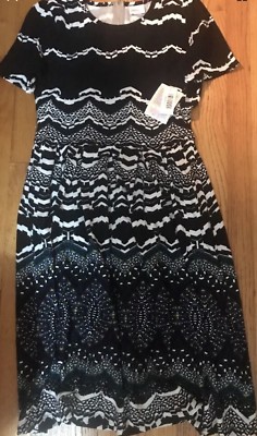 NWT LuLaRoe Amelia Ombre Dipped Design with Black Background--Size Large -image