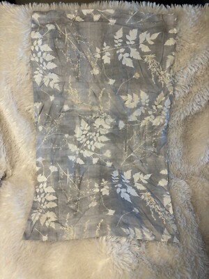 pottery barn Shadow Floral Percale Pillow Sham -King -36x20-image