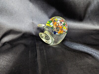Murano Style Pig Shaped Art Glass Studio Paperweight with bubbles. Bright colors-image