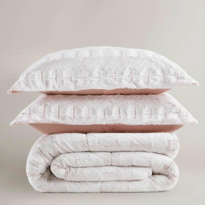 Madison Park Soft Plush Comforter Set Faux Fur Design 3 PC Set Full/Queen Pink-image