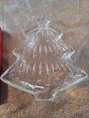 Studio Nova Christmas Tree Shaped Yuletide Gold Trimmed Glass Dinner Mints Dish-image