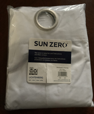 Sun Zero Duran Thermal Insulated 100% Blackout Grommet Curtain (1) Panel 63