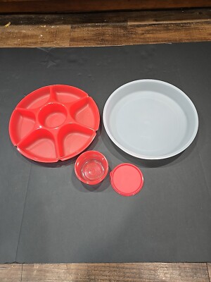 Tupperware Veggie Tray And Dip Bowl With Lids Red 1665-4 Vtg USA Great Condition-image