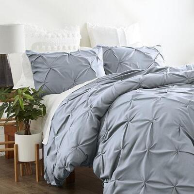 ienjoy Home Blue Ultra Soft Microfiber Pinch Pleat King Duvet Cover Set-image