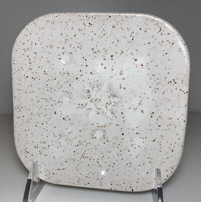 Studio Art Pottery White Speckled Glaze Embossed Snowflake Trinket Dish 5.25